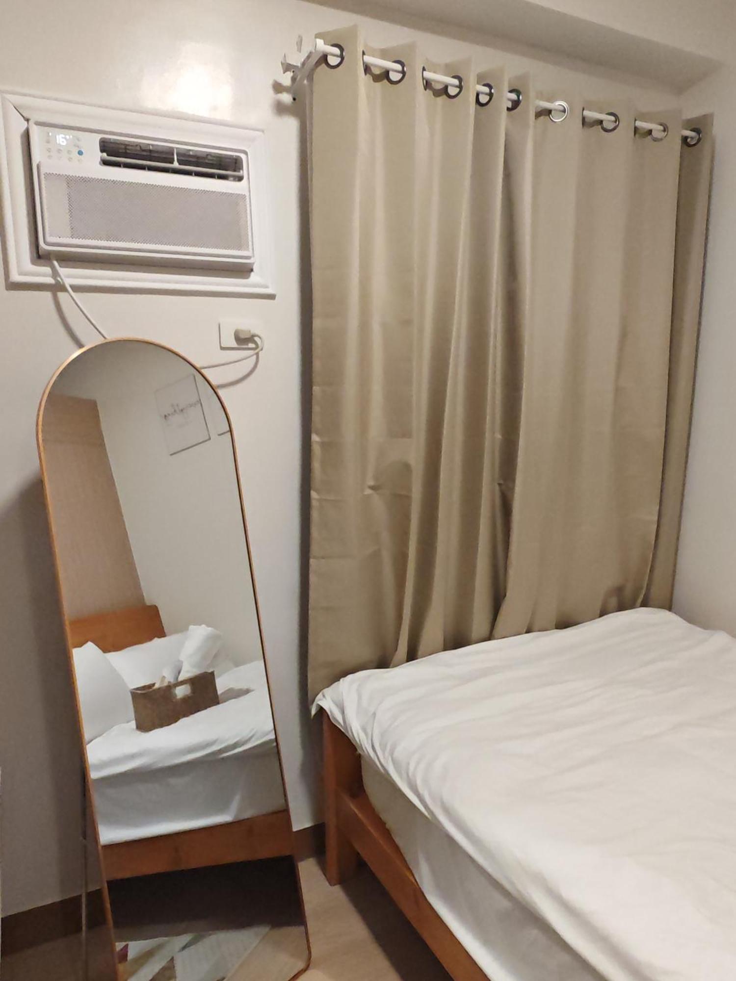 Apartment Trees - The Pristine Staycation Manila